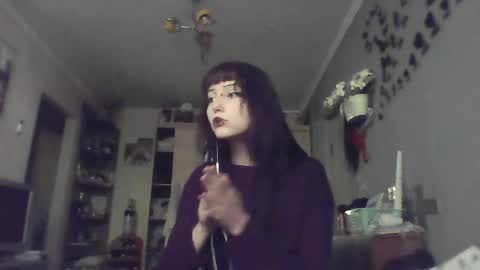 Lia online show from May 2026 04:03:02 PM