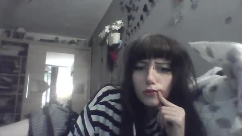 Lia online show from May 2026 05:08:01 PM