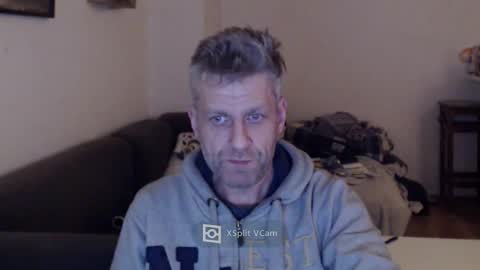 Snapshot of elculiador2207 chatting on December 2024 11:35:02 PM Timm online show from December 2024 11:35:02 PM