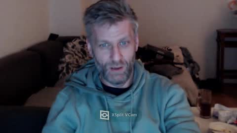 Snapshot of elculiador2207 chatting on December 2024 09:29:02 PM Timm online show from December 2024 09:29:02 PM