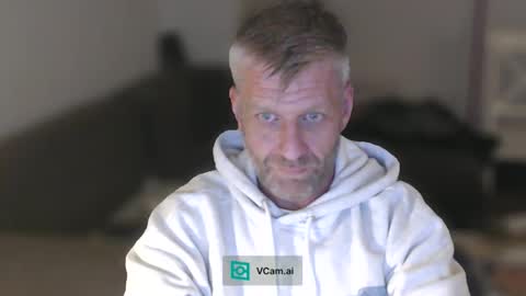 Snapshot of elculiador2207 chatting on September 2025 02:22:02 AM Timm online show from September 2025 02:22:02 AM