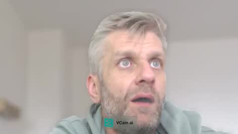 Snapshot of elculiador2207 chatting on October 2025 10:46:02 AM Timm online show from October 2025 10:46:02 AM