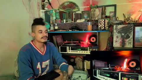 Snapshot of eleazar_blake chatting on November 2025 08:46:02 AM Sir Eleazar online show from November 2025 08:46:02 AM