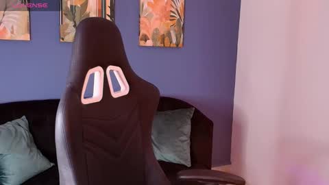 electra_gosselin online show from October 2025 12:27:01 PM