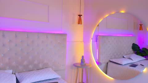 ELECTRA  online show from October 2025 02:40:01 PM