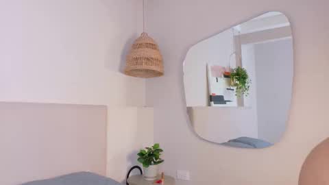 Snapshot of electrascot chatting on March 2026 11:48:02 AM ELECTRA online show from March 2026 11:48:02 AM