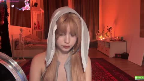 Snapshot of electric_woman chatting on April 2026 07:15:01 PM Aleksa online show from April 2026 07:15:01 PM