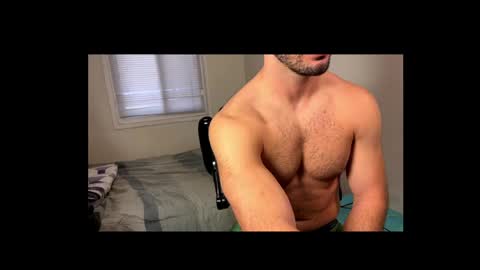 Snapshot of electricenzobolt chatting on April 2026 05:10:01 PM electricenzobolt online show from April 2026 05:10:01 PM