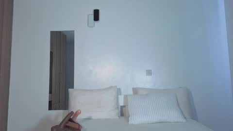 Nika online show from October 2025 08:15:02 AM