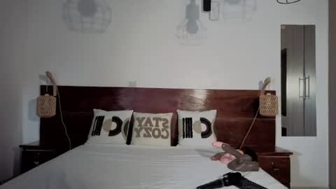 Snapshot of elegant_ebony chatting on June 2026 07:12:02 PM Nika online show from June 2026 07:12:02 PM