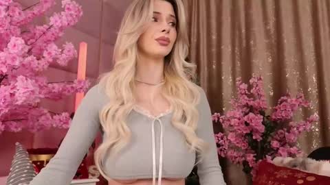 Eleine online show from December 2025 10:37:02 PM