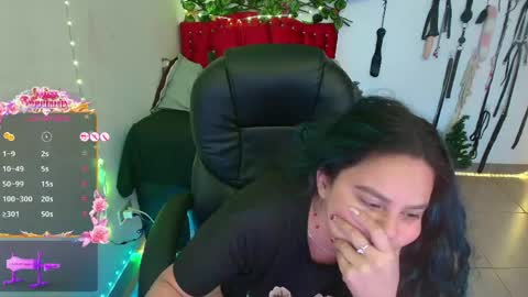 Snapshot of elektra_32 chatting on April 2026 05:36:02 AM elektra online show from April 2026 05:36:02 AM