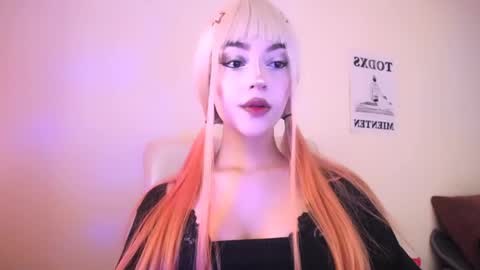 Snapshot of elektra_sky11 chatting on April 2026 09:28:02 PM Elektra Sky online show from April 2026 09:28:02 PM