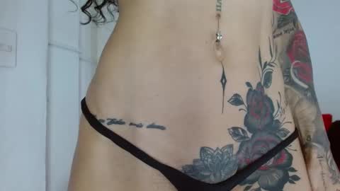 Snapshot of elektratattoo chatting on December 2024 04:31:01 PM elektra online show from December 2024 04:31:01 PM