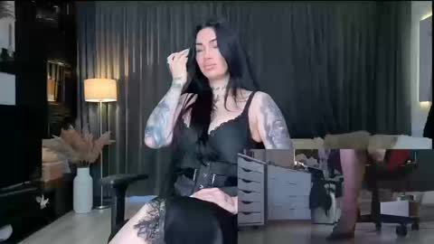 Snapshot of elektravelvet chatting on March 2026 07:25:01 AM ElektraSheDemon online show from March 2026 07:25:01 AM