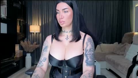 Snapshot of elektravelvet chatting on March 2026 08:37:02 AM ElektraSheDemon online show from March 2026 08:37:02 AM