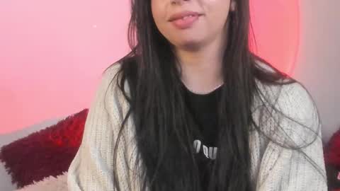 Snapshot of elena_lust chatting on November 2025 06:45:02 AM Elena online show from November 2025 06:45:02 AM