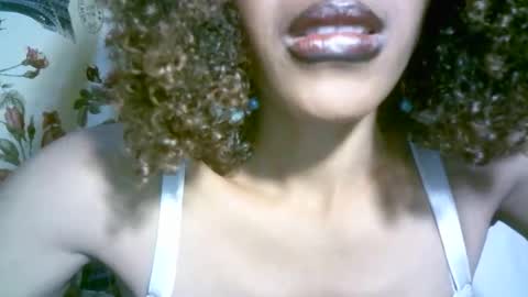 elenah013 online show from December 2025 07:03:01 AM