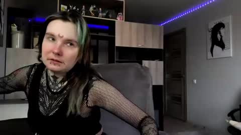 Milana online show from April 2026 12:39:01 PM