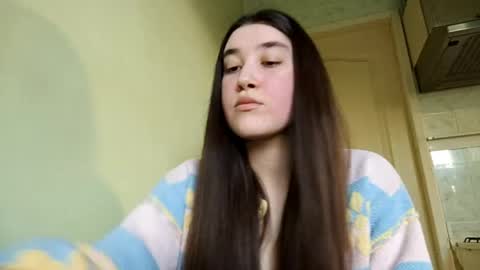 Snapshot of elenara_ chatting on May 2026 04:24:02 PM Christina online show from May 2026 04:24:02 PM
