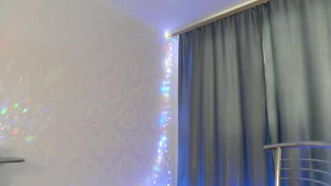 elenaza online show from May 2026 10:21:02 AM