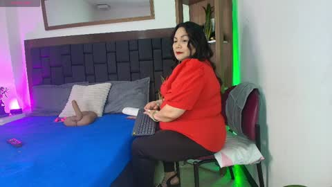 elenna_boobs_ online show from April 2026 03:12:01 AM