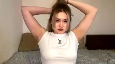 Snapshot of elenoraoberfell chatting on November 2025 05:09:02 AM Agata online show from November 2025 05:09:02 AM