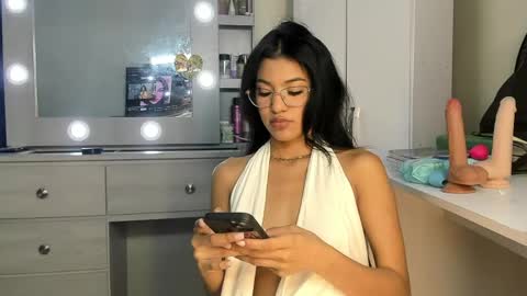 elettra_bennet online show from May 2026 02:19:01 AM