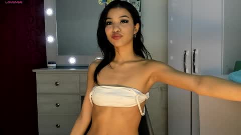 elettra_bennet online show from June 2026 12:12:02 AM