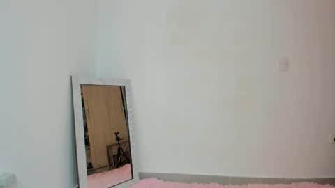 Elizabeth online show from March 2025 07:40:01 PM