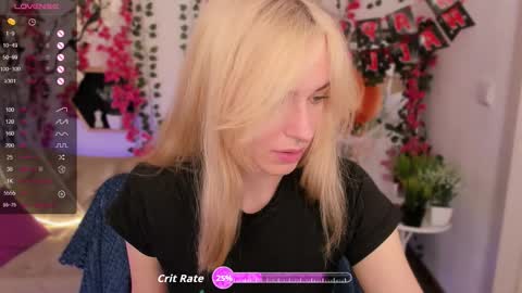 Snapshot of eli_llie chatting on October 2025 08:43:02 PM Eli online show from October 2025 08:43:02 PM