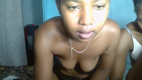 elia011 online show from January 2025 01:06:01 AM