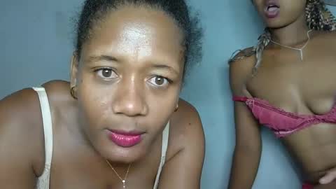 elia011 online show from January 2025 03:11:01 AM