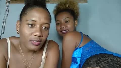 elia011 online show from February 2025 05:23:02 PM