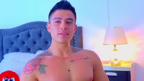 Snapshot of elian_craiggggg chatting on April 2026 12:23:01 AM Elian online show from April 2026 12:23:01 AM