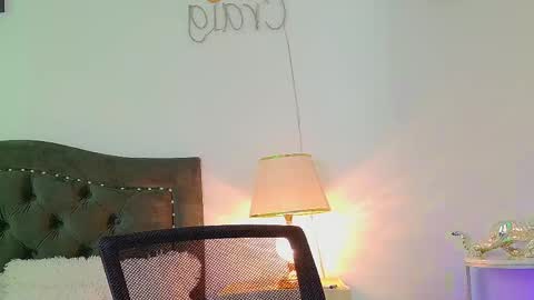 Snapshot of elian_craiggggg chatting on April 2026 04:46:02 PM Elian online show from April 2026 04:46:02 PM