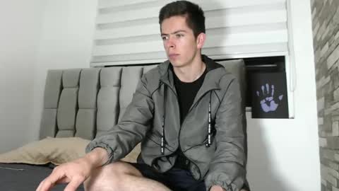 Snapshot of elian_tg chatting on January 2025 12:39:01 AM Elian online show from January 2025 12:39:01 AM