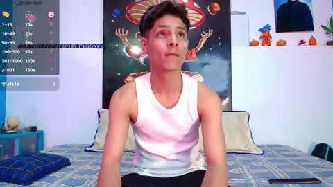 elias_salvatore_ online show from January 2026 03:15:01 PM