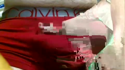 Snapshot of eliasher chatting on April 2026 09:09:01 AM eliasher online show from April 2026 09:09:01 AM