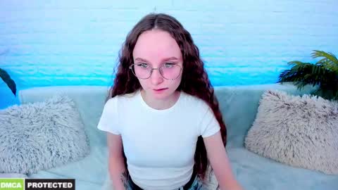 Snapshot of elidream chatting on March 2026 10:32:02 AM Eli online show from March 2026 10:32:02 AM