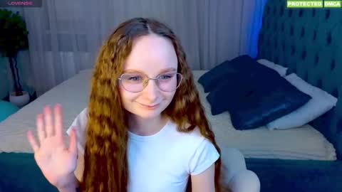 Snapshot of elidream chatting on March 2026 10:18:02 AM Eli online show from March 2026 10:18:02 AM