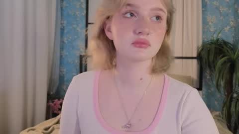 Ellie online show from March 2026 05:25:01 AM