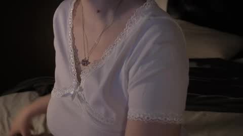 Ellie online show from March 2026 05:35:01 AM