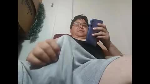 elimposstor online show from December 2024 11:06:02 PM