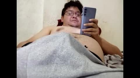 elimposstor online show from December 2025 04:20:02 AM