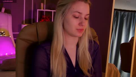 Snapshot of elina_nortas chatting on January 2025 01:08:01 AM Elina online show from January 2025 01:08:01 AM