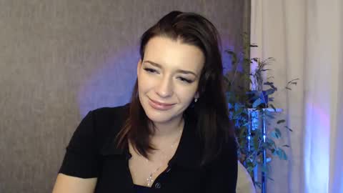 Elina online show from December 2024 11:25:02 PM