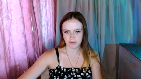 Snapshot of elinastar chatting on June 2026 10:16:02 AM ElinaStar online show from June 2026 10:16:02 AM