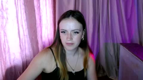 Snapshot of elinastar chatting on July 2026 09:39:01 AM ElinaStar online show from July 2026 09:39:01 AM