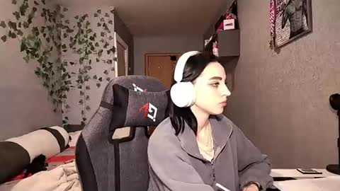 Milica online show from June 2026 09:13:01 AM